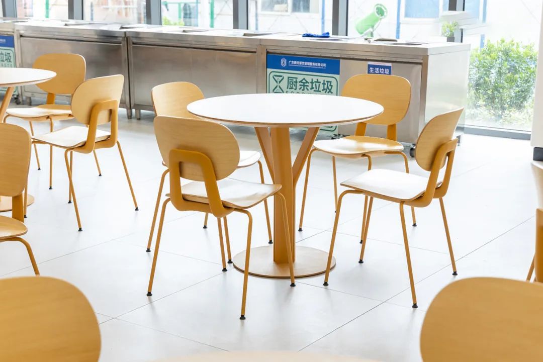 廣東肇慶航空職業(yè)學院